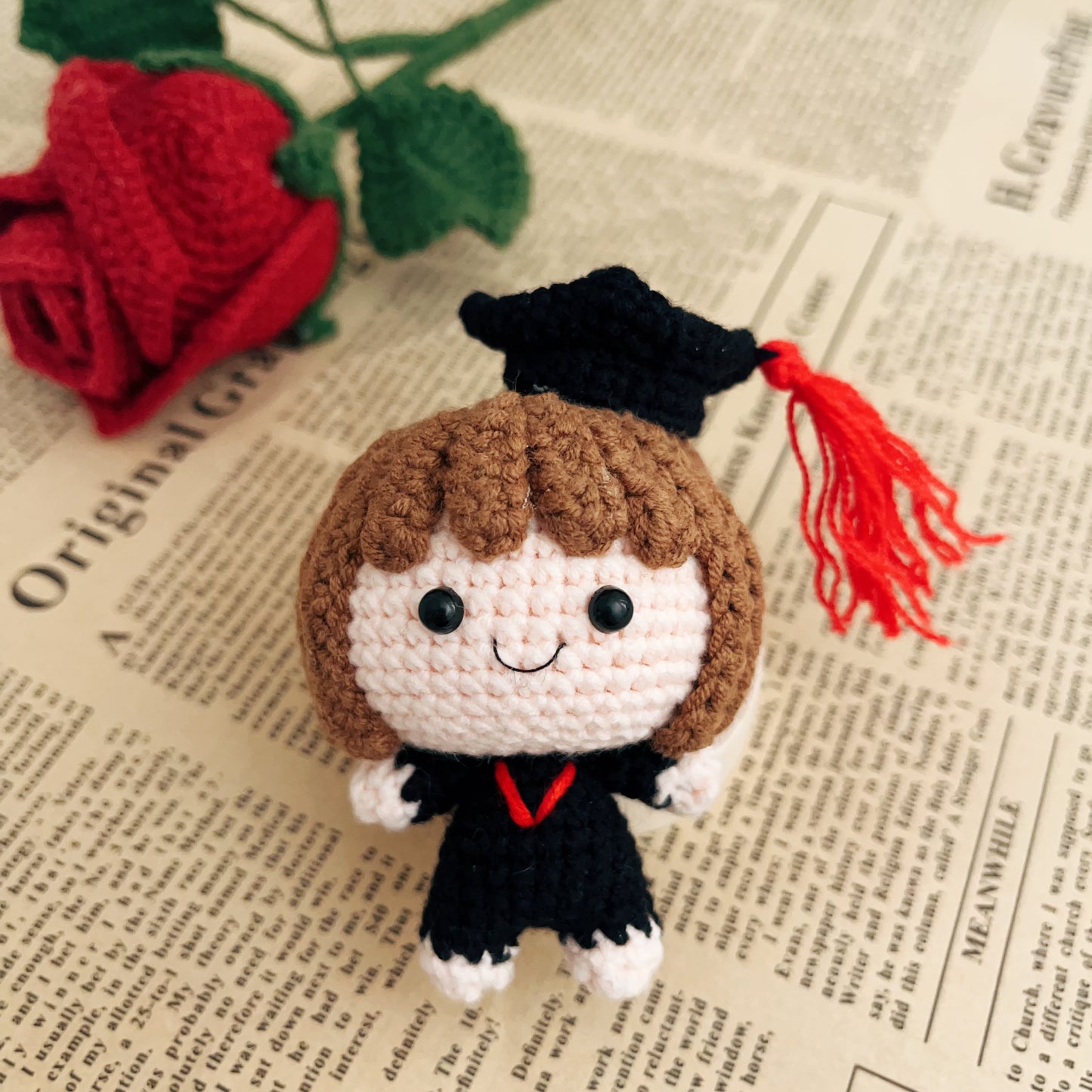 Handmade Crochet Graduation Amigurumi Plushy Gift for Graduation Ceremony Students