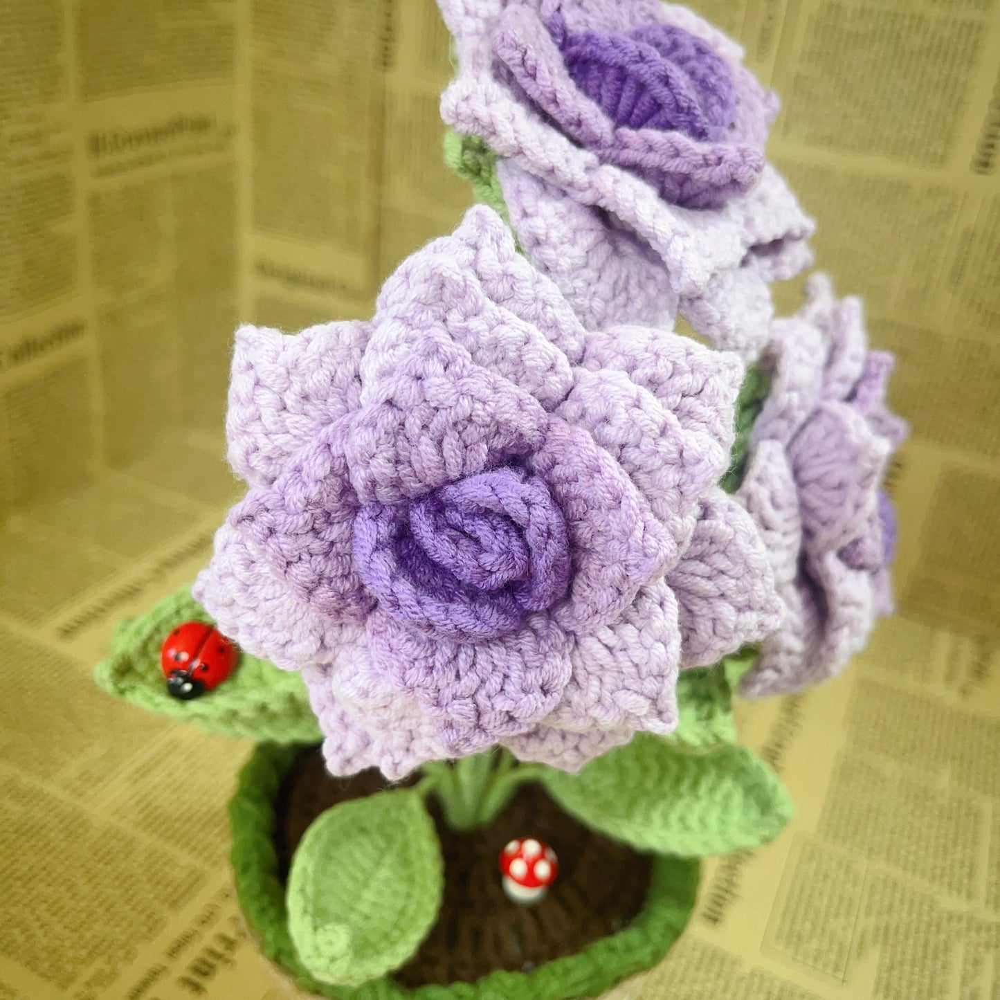 Handmade Crochet Flowers, Roses, Flower Pots, Flower Basket Gift for Friend Family Mother Birthday, Anniversay