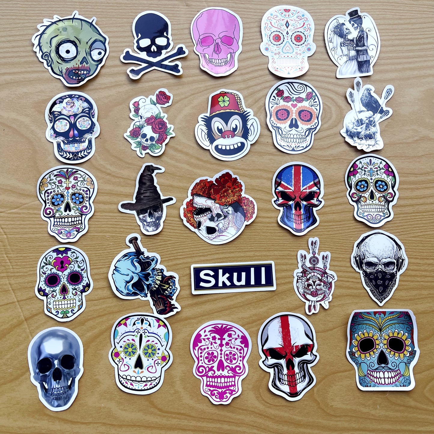 50 PCs Creepy Skull Halloween Ghost Spooky Vinyl Stickers for Cars Bottles Decal Q10S